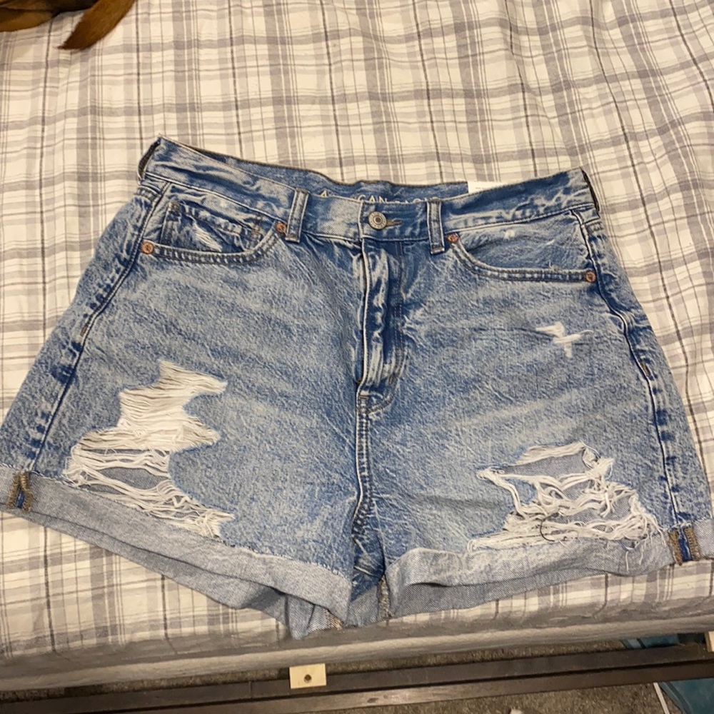 American eagle never worn mom shorts size 10